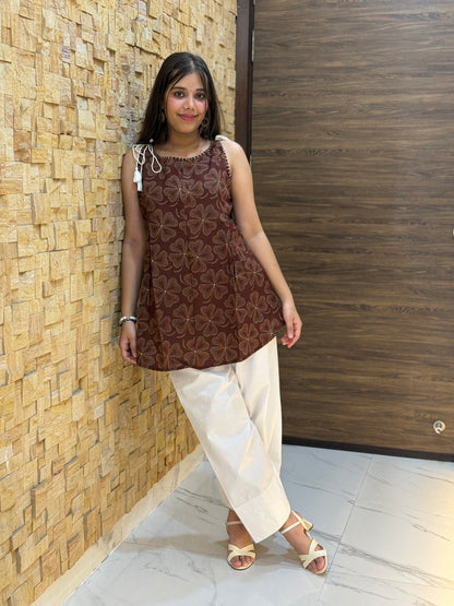 Brown Floral Print Sleeveless Short Kurti with Tie-knot details