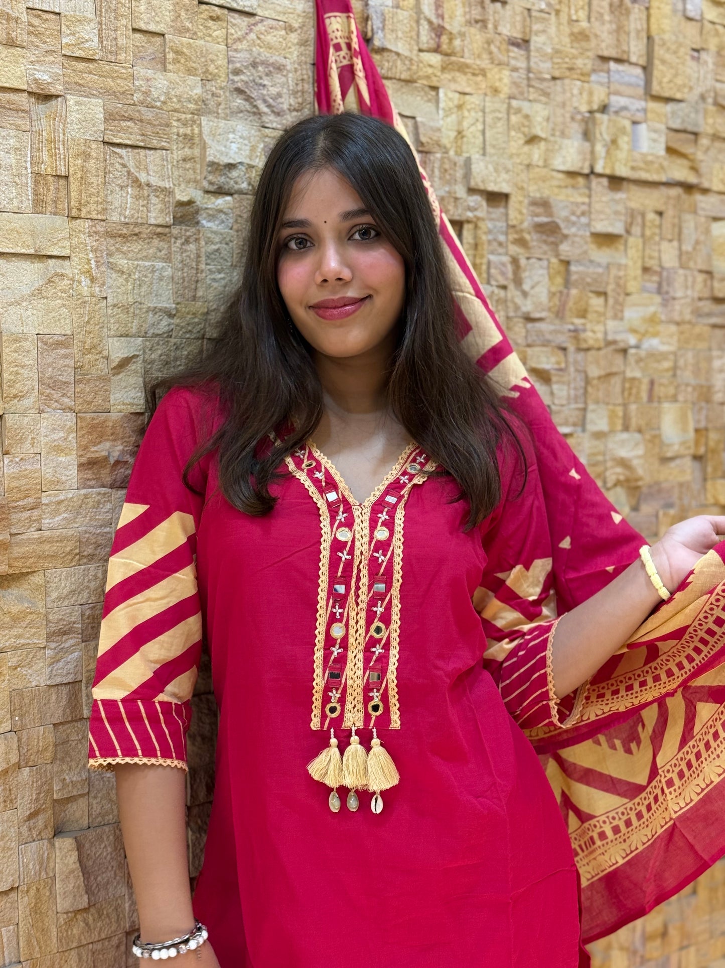 Rani Pink Digital Print Cotton Suit Set