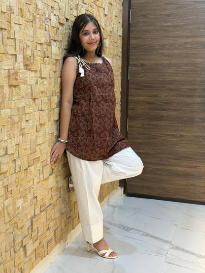 Brown Floral Print Sleeveless Short Kurti with Tie-knot details
