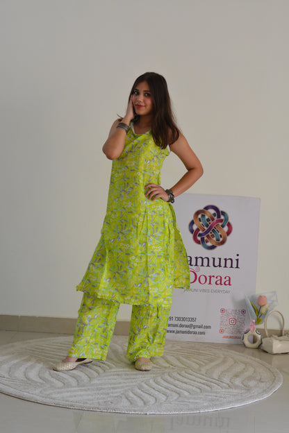 Green Cotton with Tie Knot Details Co Ord Set