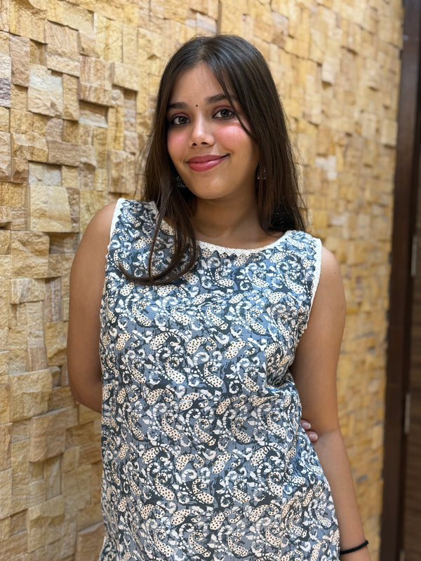 Grey Printed Cotton Sleeveless with Lace Detail Kurti