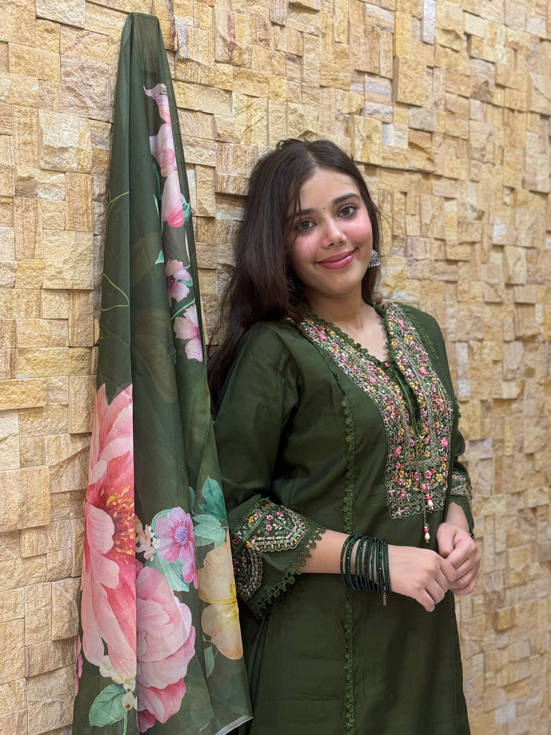 Mehndi Green Pure Silk With Organza Dupatta Suit Set