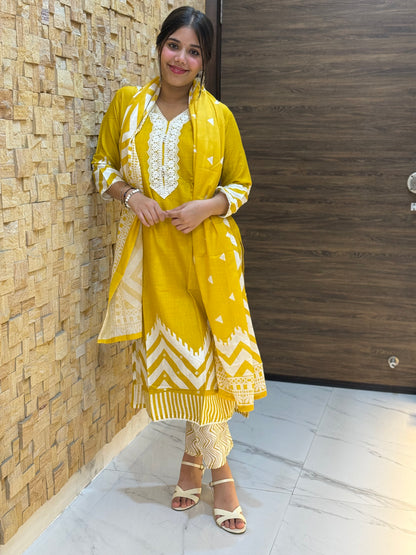 Yellow Digital Print Cotton Suit Set